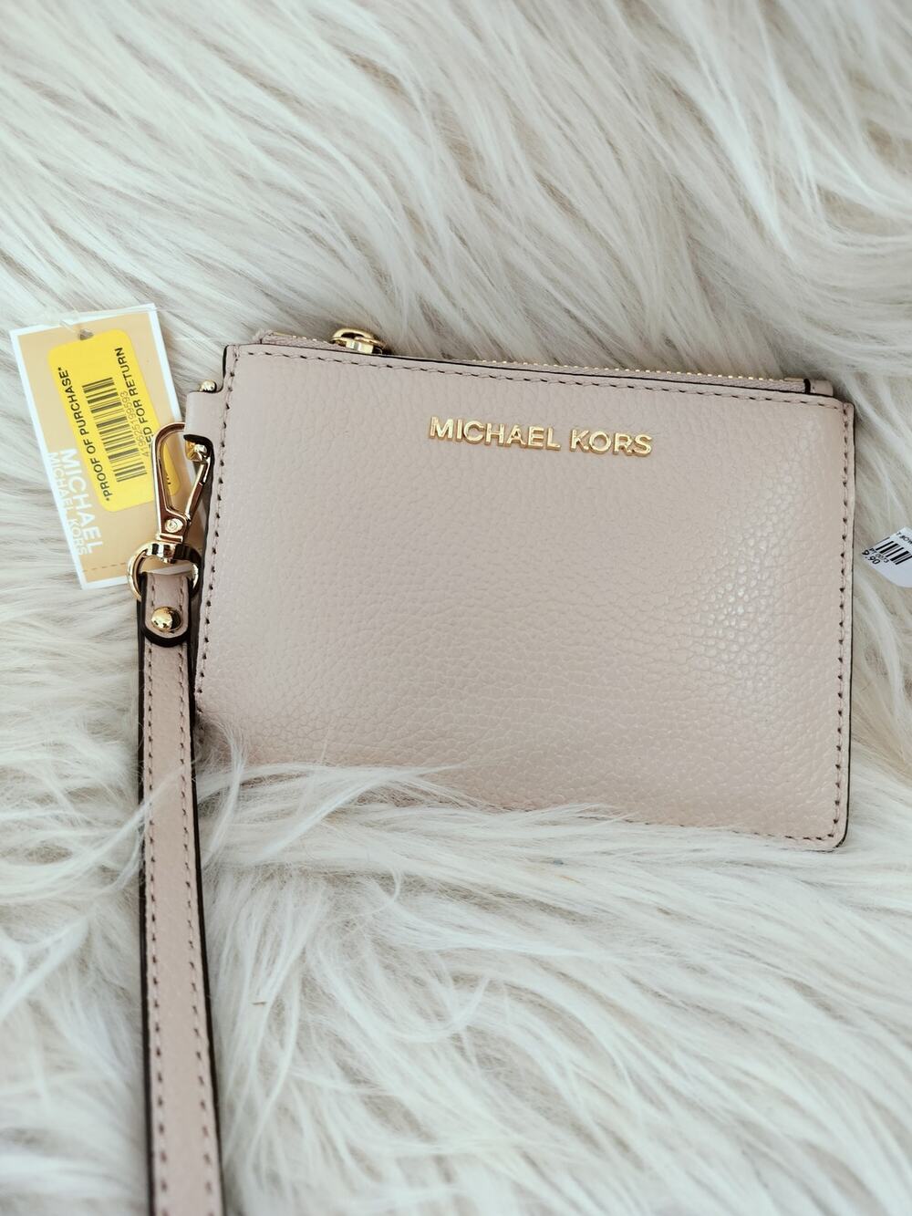 5897) Michael Kors Jersey Soft Pink Pebble Leather Gold Tone Coin Purse